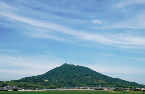 写真：筑紫富士／筑前富士／小富士／糸島富士［可也山］