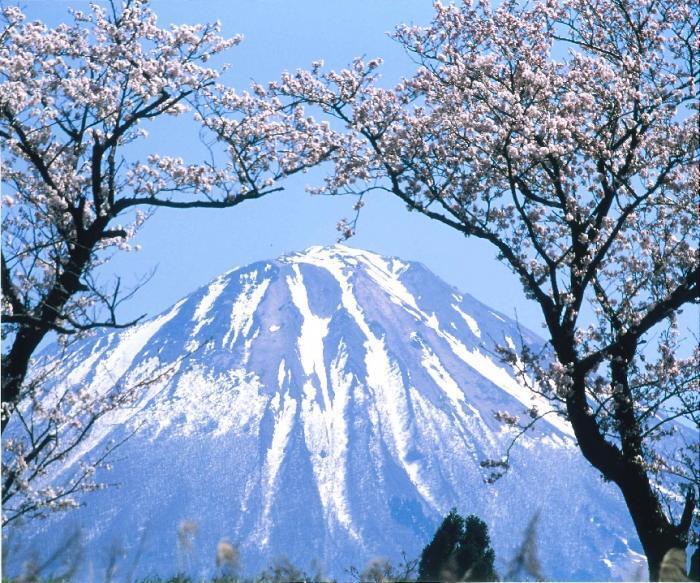 写真：伯耆富士・出雲富士