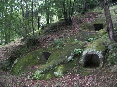 写真：北江間横穴群