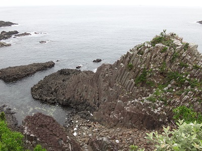 写真：爪木崎の柱状節理