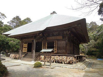 写真：油山寺本堂　附棟札1枚