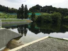 写真：ため池洪水吐