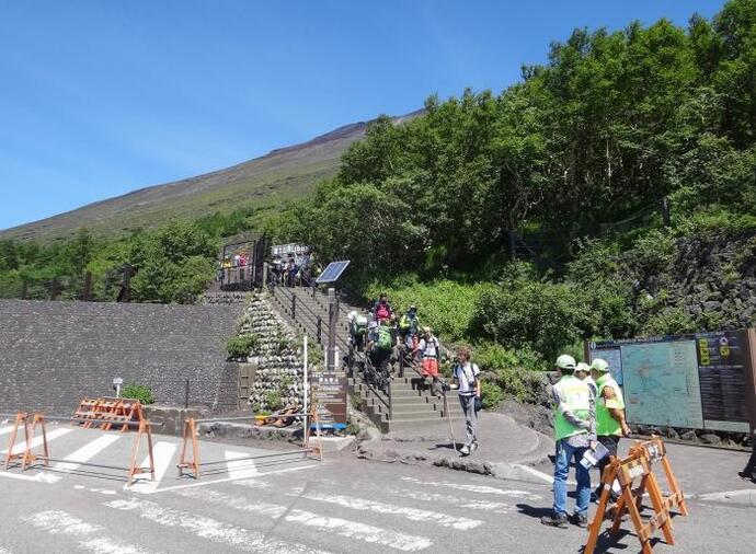 写真：富士宮口五合目の様子