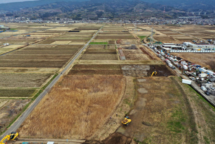 写真：一級河川江尾江川 河川改修作業の様子