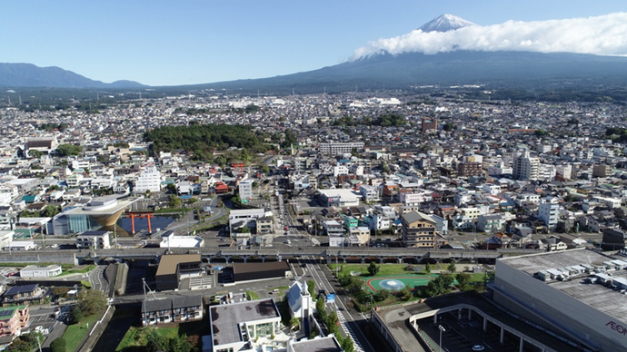 画像：鉄道高架上空写真