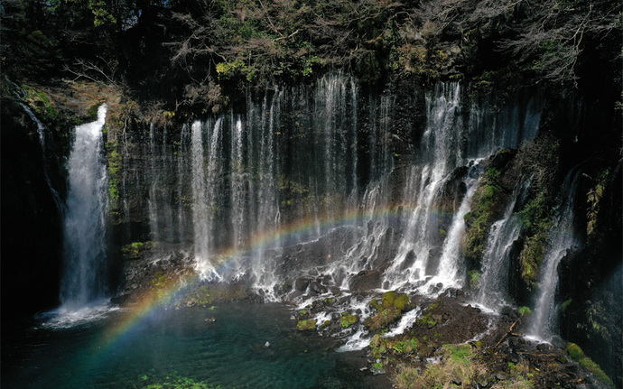 写真：一級河川芝川 河川整備事業（白糸ノ滝）