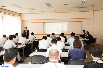 写真：講演の様子3