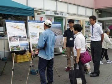 写真：原地区まちかどトークの様子1