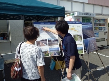 写真：原地区まちかどトークの様子2