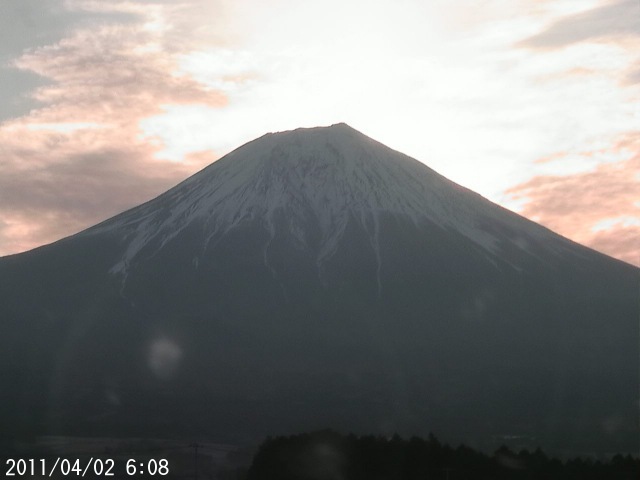 写真：富士宮から望む富士山