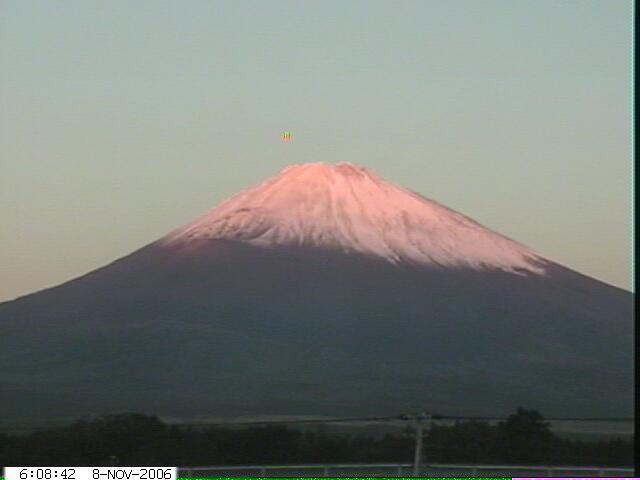 写真：御殿場から望む富士山