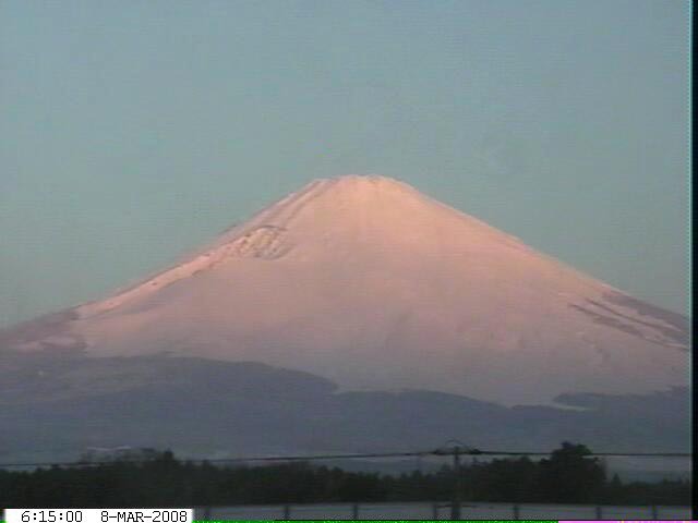 写真：御殿場から望む富士山