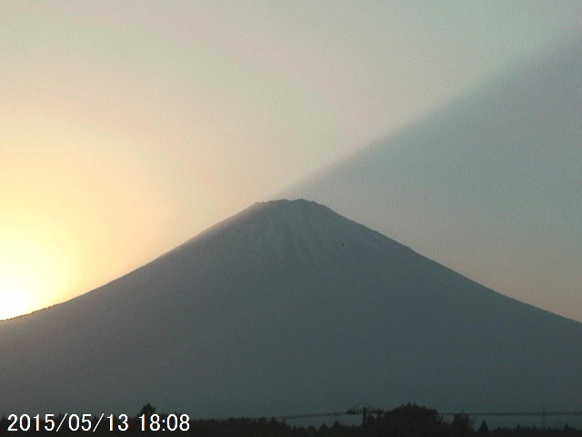 写真：御殿場から望む富士山