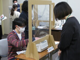 長泉町での模擬投票