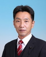 写真：鈴木　啓嗣議員