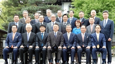 画像：東海北陸7県議会議長会集合写真