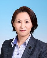 写真：鈴木　唯記子議員