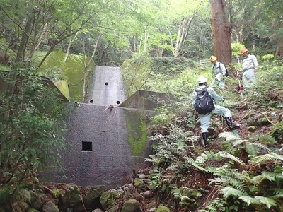 治山施設の点検の様子