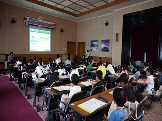 写真：「県議会って何だろう」の様子