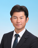写真：菅沼　泰久議員