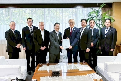 元宿 仁　自由民主党事務総長への要請