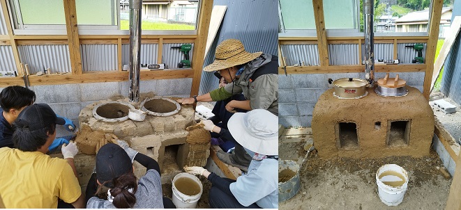 9月3日（水曜）、森町・鍛治島にある地域の魅力発信拠点「たまどん」で、昔ながらの「かまど」作り体験が静岡県立農林環境専門職大学の演習の一環で行われました。 かまど作りには、地元住民や鍛治島地区の移住者、学生など約15名が参加し、地域で採取された土や藁を使用し、セメントや砂と混ぜて土を作るところから作業を行いました。火が直接当たるかまどの内側には藁を使用せず、小手で均一の厚さになるように塗り広げました。かまどの外側は全体のバランスが整うよう、複数人で確認しながら形を整えました。　かまど作りを始めて行う人がほとんどだったため、最初は小手の使い方に戸惑っているようでしたが、少し慣れると集中して黙々作業を行っていました。 作業前はレンガで積み上げられただけのかまどが、四時間ほどの作業を経て立派なかまどに変わりました。今後乾燥させれば「かまど」が完成です。 11月1日（土曜）、11月2日（日曜）に開催される「ぷぶふの日」にはかまどを使って炊いたご飯を食べることが出来ます。 ぜひ手作りの「かまど」で炊いたご飯を食べに、森町に訪れてみてください。