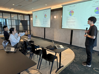 スタートアップツアーの様子