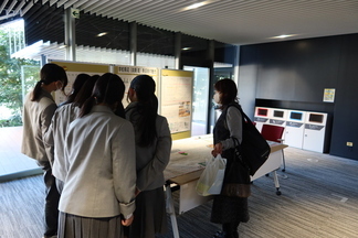 写真:展示部門1