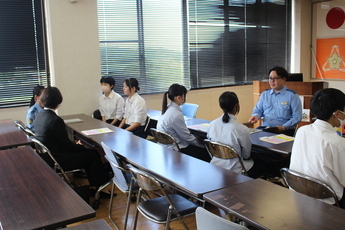 写真：令和6年7月21日　警察業務説明会の実施