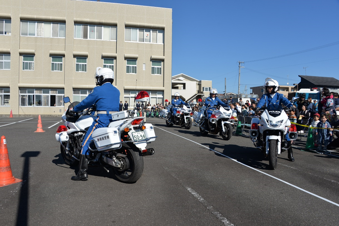 R6.11.23　菊川警察署オープンデー