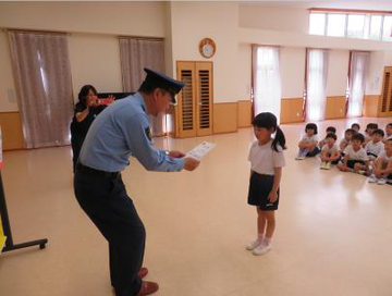 令和7年5月12日 ちびっこおまわりさん任命式